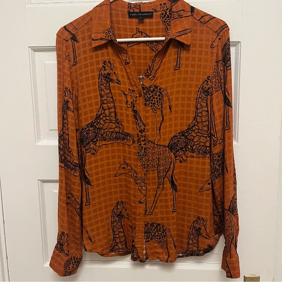 Jane and Delancey Tops - Jane + Delancey Orange Giraffe Print Casual Shirt